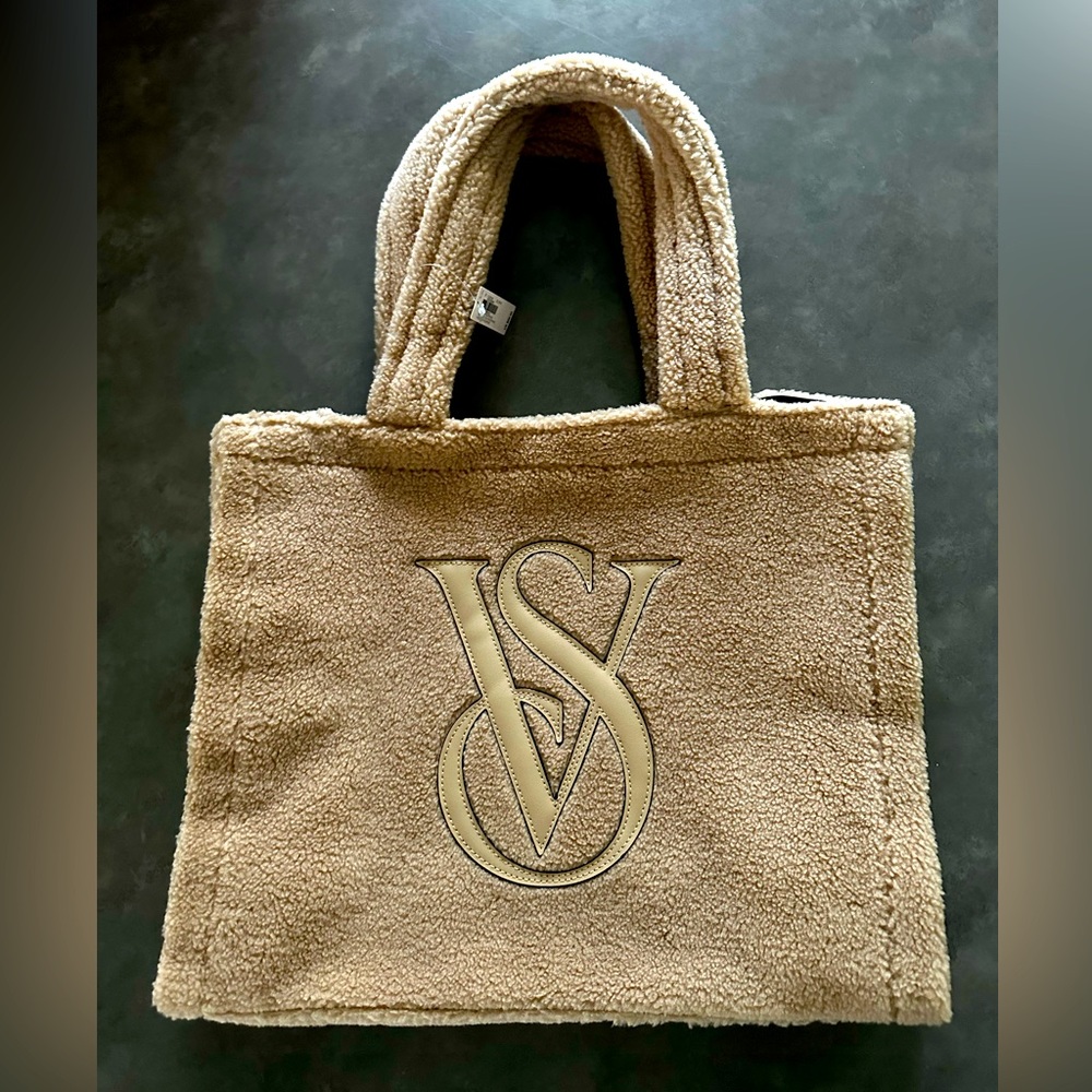 Victoria’s Secret Sherpa tote new with tags